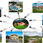 Soba Tete Tile - Hisa Ob Gozdu Bauernhof