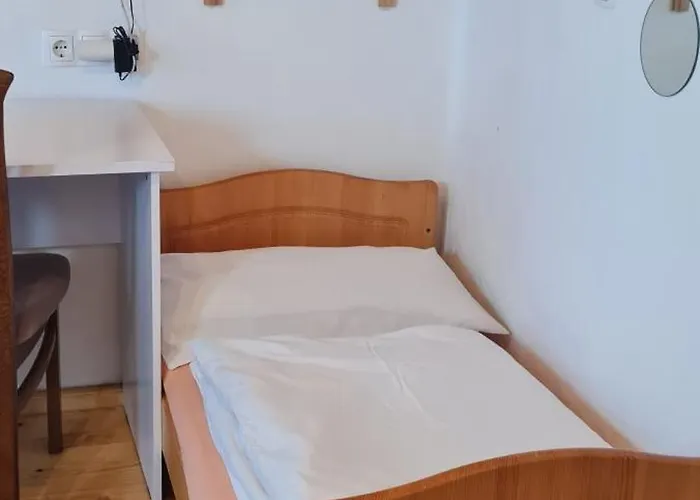 Soba Tete Tile - Hisa Ob Gozdu *