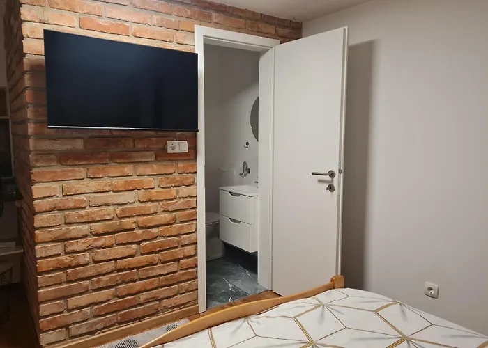 Farma Soba Tete Tile - Hisa Ob Gozdu