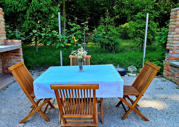 Gospodarstwo agroturystyczne Soba Tete Tile - Hisa Ob Gozdu *